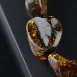 Redish green irregular beads necklace